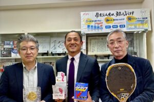 ビーチテニス 郷田哲選手が来社いたしました！